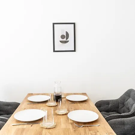 Apartment Rosengarten By Hello Burs